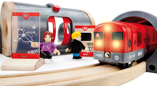 Brio Metro Railway Set Train Toy / Kids Toys / Kids Remote Toys - 33513