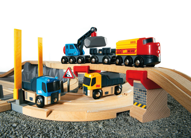 BRIO Rail & Road Quarry Set Toy / Road Loading & Railway Set Toy - 33210